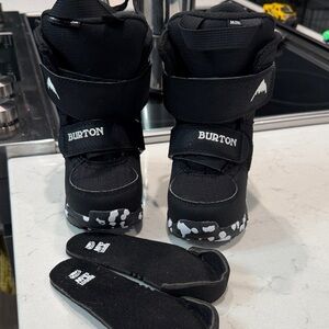 Burton 7c Mini Grom Snowboard Boots